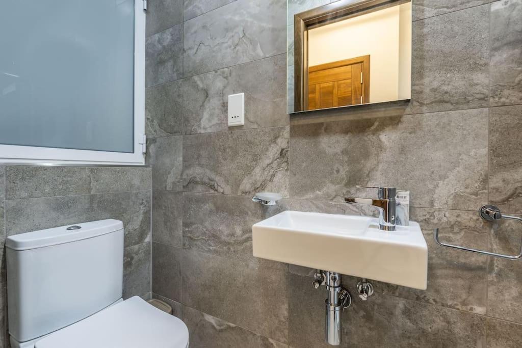 Velvet Noir Apartment By Soea Sliema Exteriér fotografie