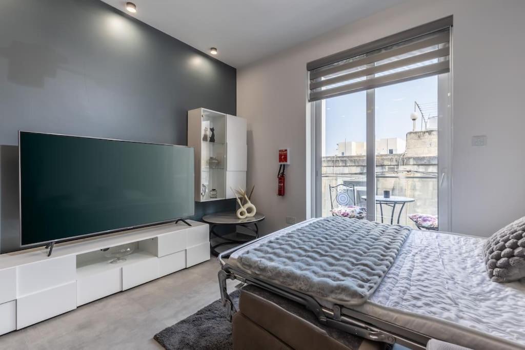 Velvet Noir Apartment By Soea Sliema Exteriér fotografie